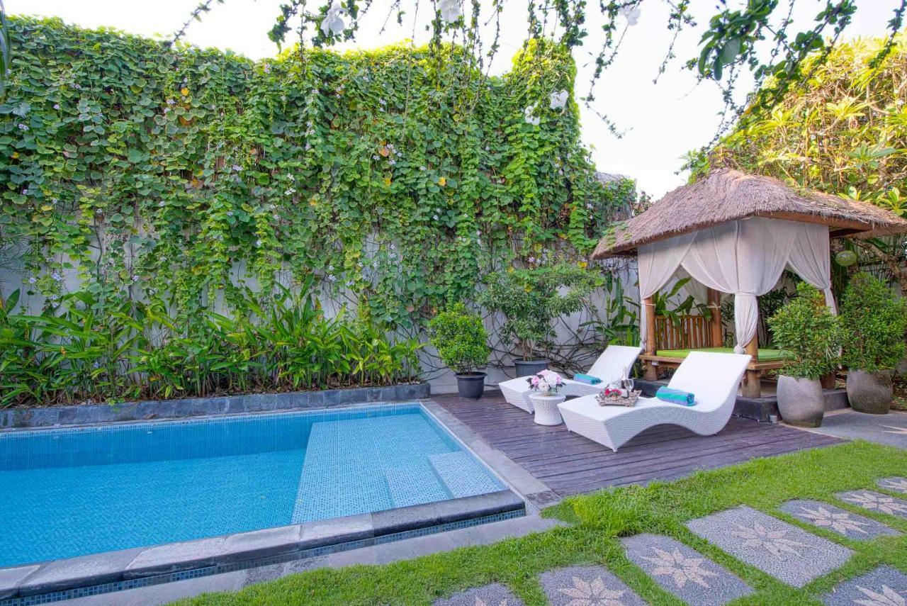 Villa Enjoy - Seminyak Center Eksteriør billede