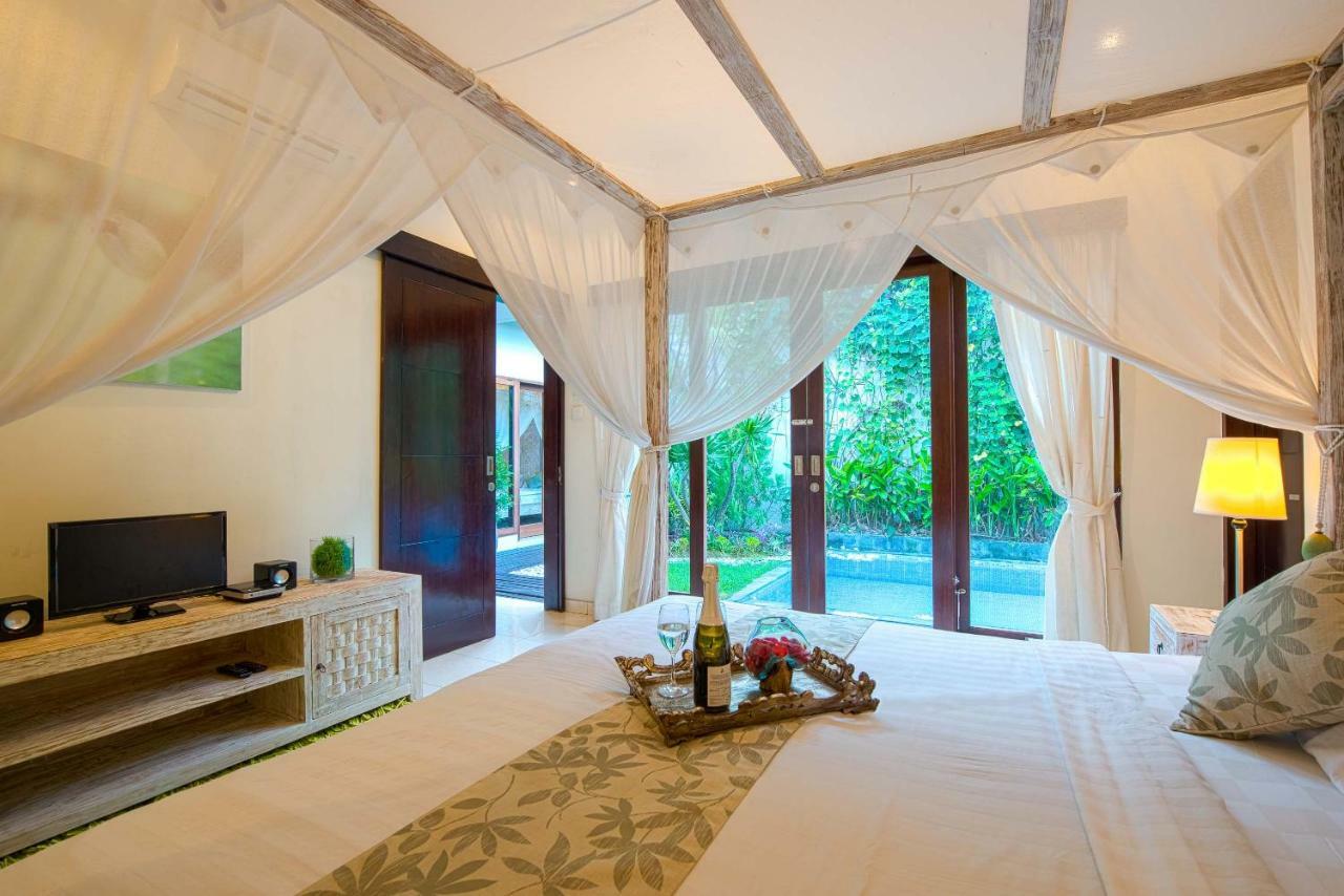 Villa Enjoy - Seminyak Center Eksteriør billede