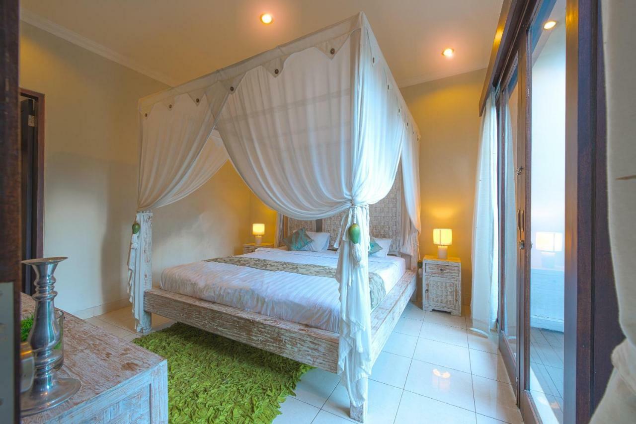 Villa Enjoy - Seminyak Center Eksteriør billede